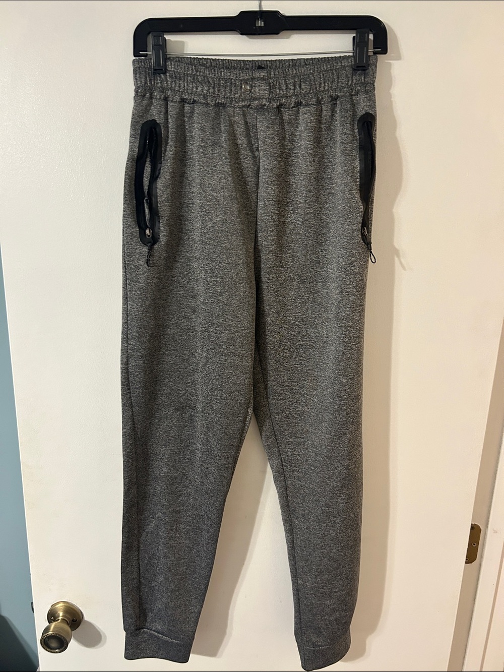 Men's Gray Zipper Pocket Jogger Sweatpants